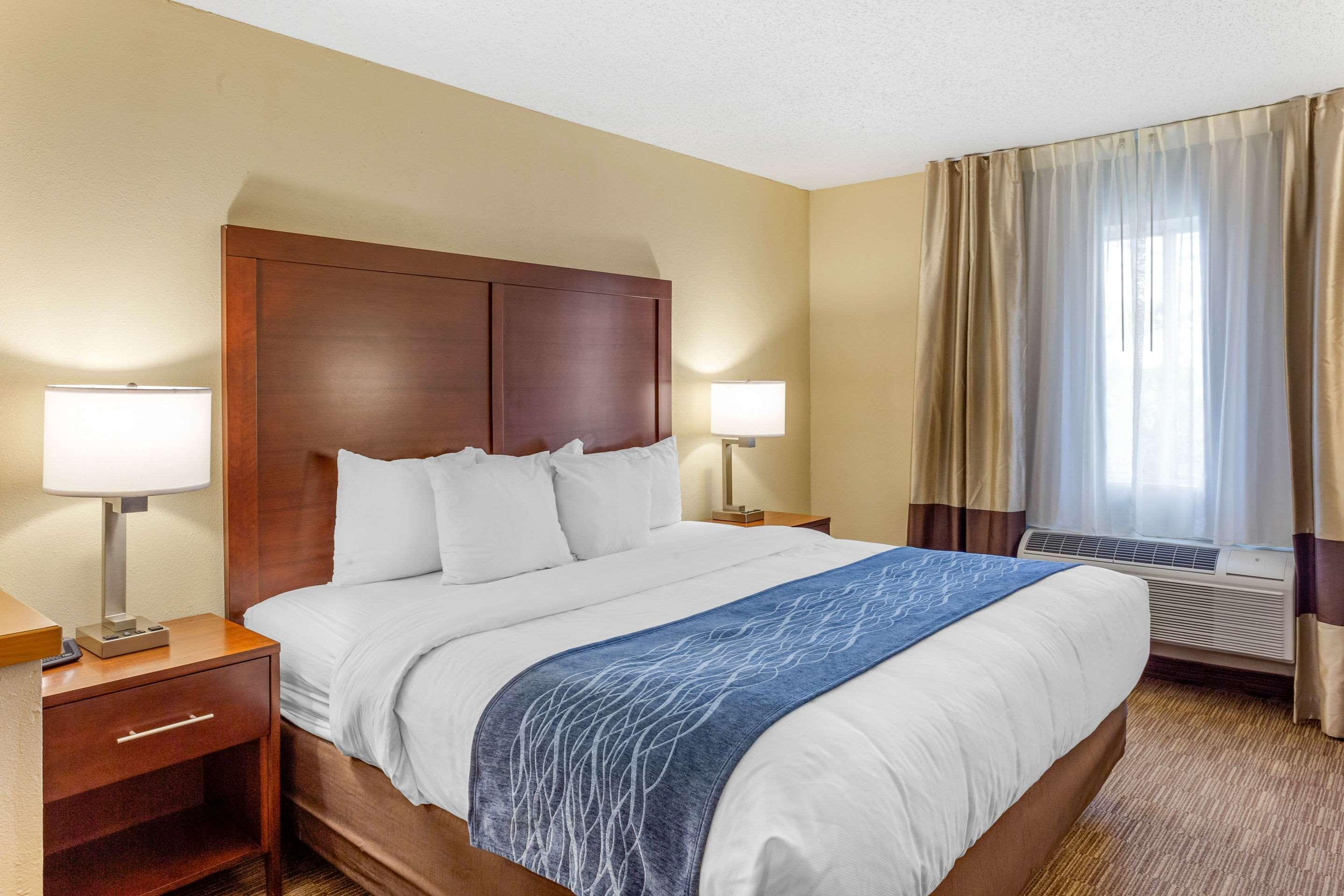 Comfort Inn Rockford near I-90&I-39 Exterior foto