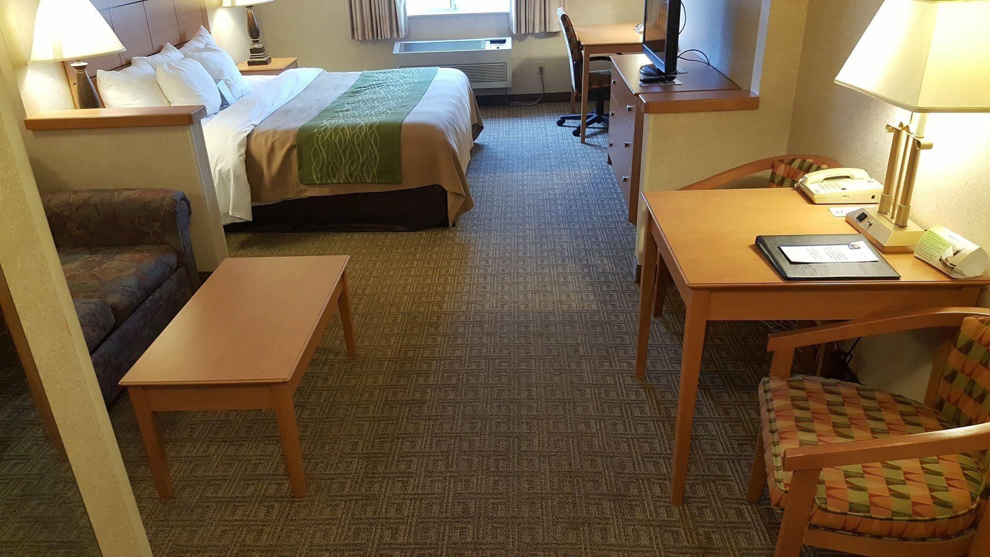 Comfort Inn Rockford near I-90&I-39 Exterior foto